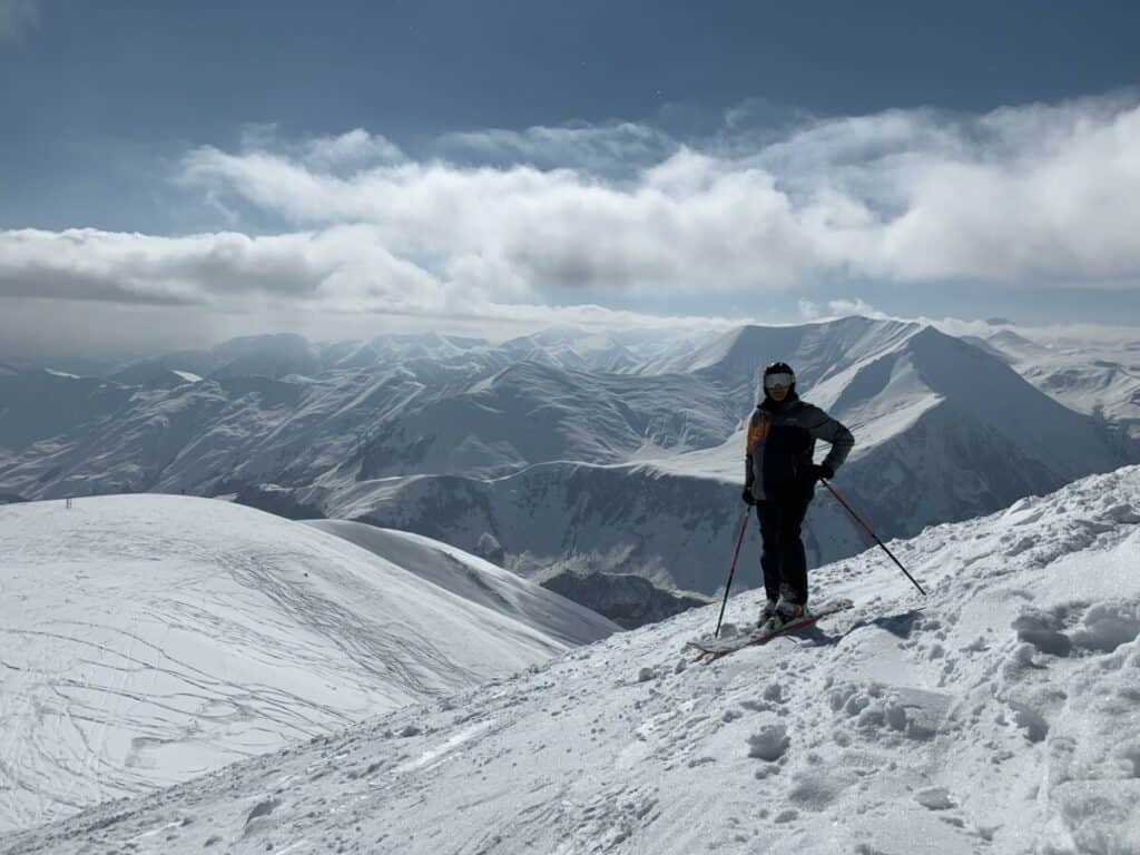 Hybrid camber/rocker skis are good for all mountain skiers